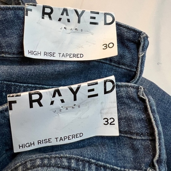 Women’s Frayed Denim Jeans distressed/whiskered sizes 30 Color Rainfall - Picture 2 of 7